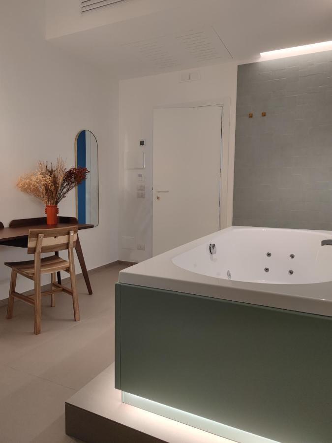 Sfumature D'Amare Hotel Monopoli Luaran gambar