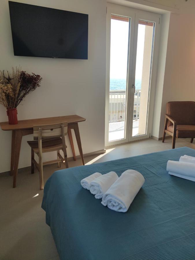 Sfumature D'Amare Hotel Monopoli Luaran gambar